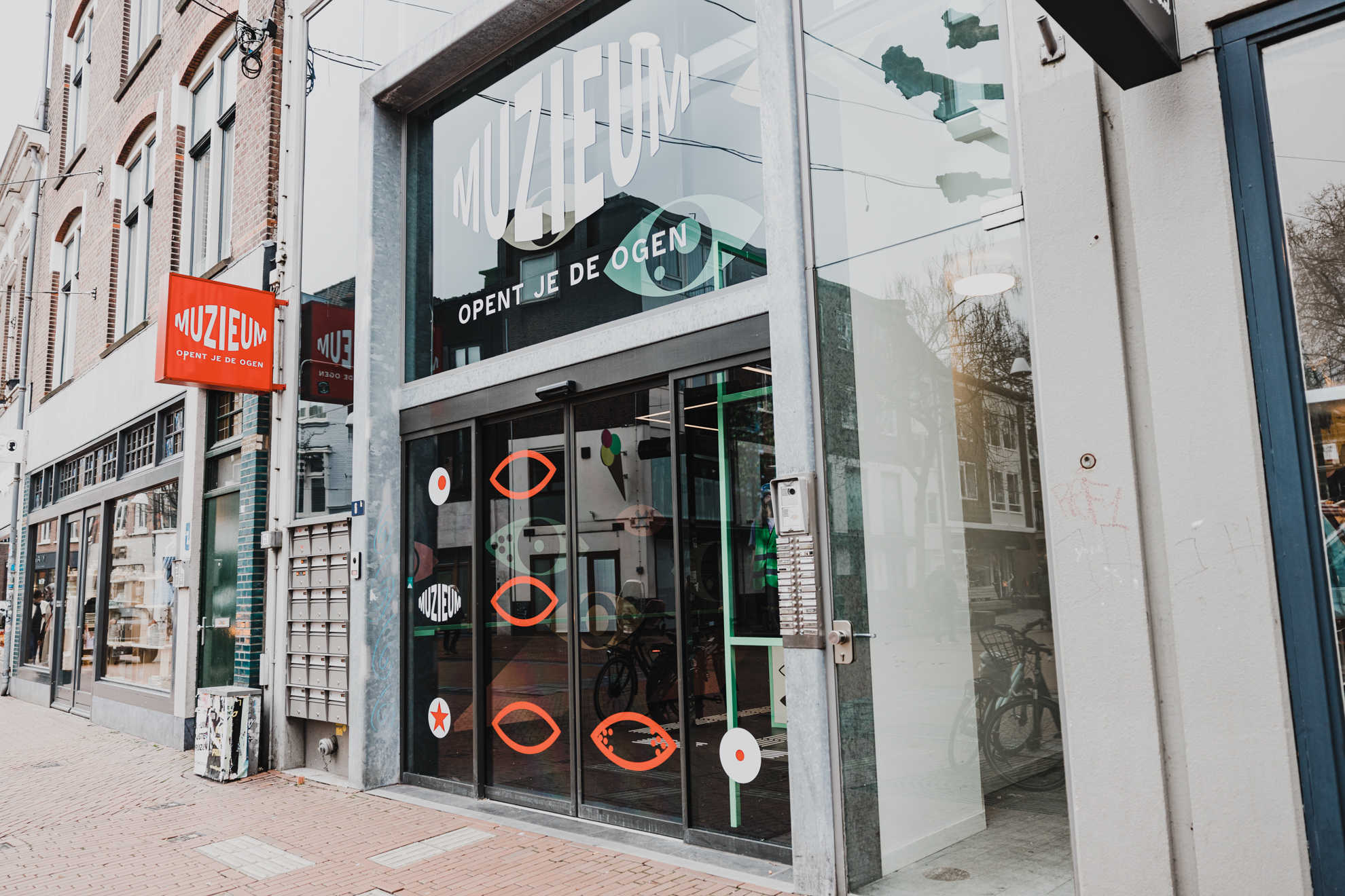 muZIEum entree, foto door Maren van der Burght